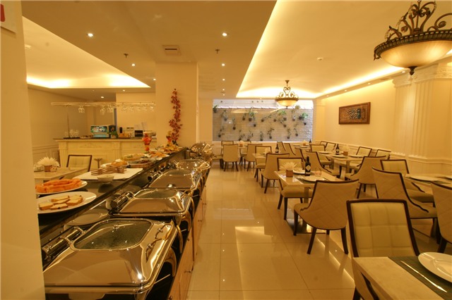 Blue Diamond Hotel in Sai Gon